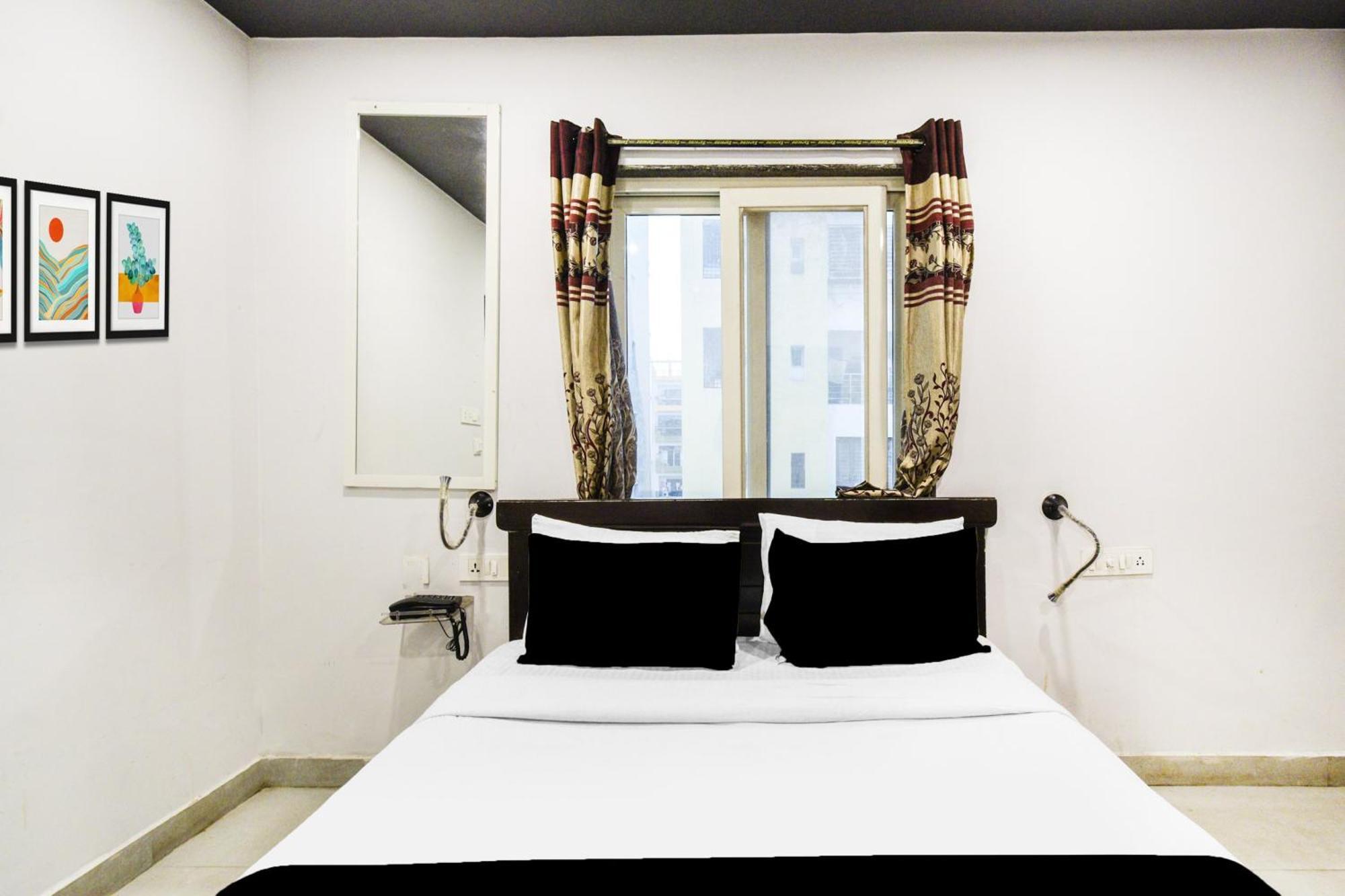 Hotel Super Townhouse Alwal Road Trimulgherry Zewnętrze zdjęcie