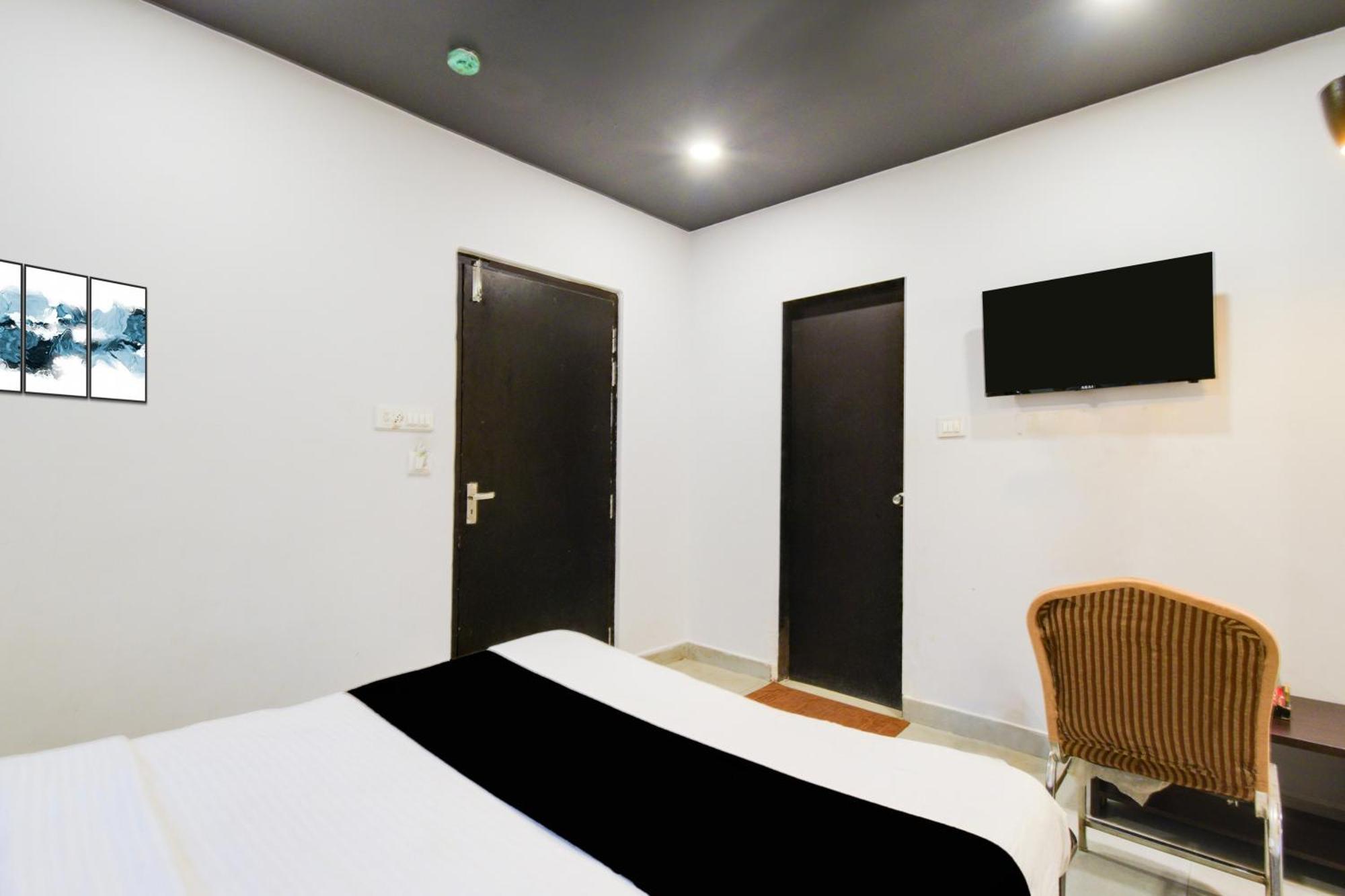 Hotel Super Townhouse Alwal Road Trimulgherry Zewnętrze zdjęcie
